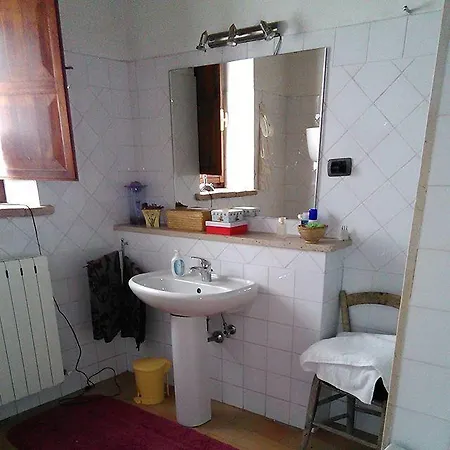 Anthea Country House *